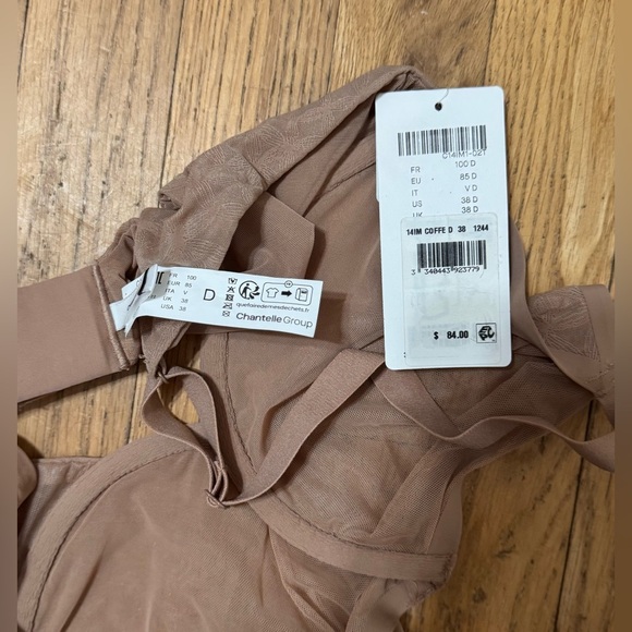 Chantelle Stella Lace Unlined Underwire Bra in Coffee Latte Nude - Picture 6 of 6